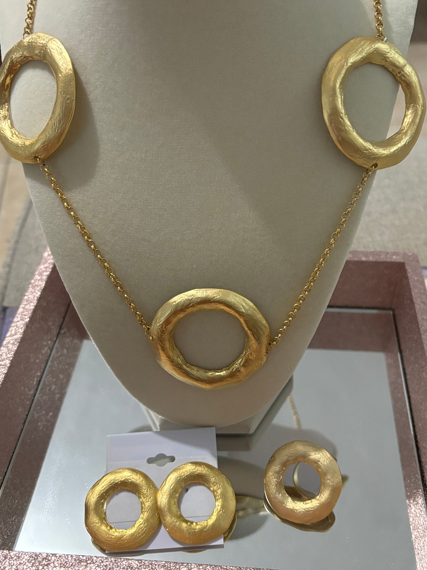 Gold Circled Necklace, Ring & Earrings Set