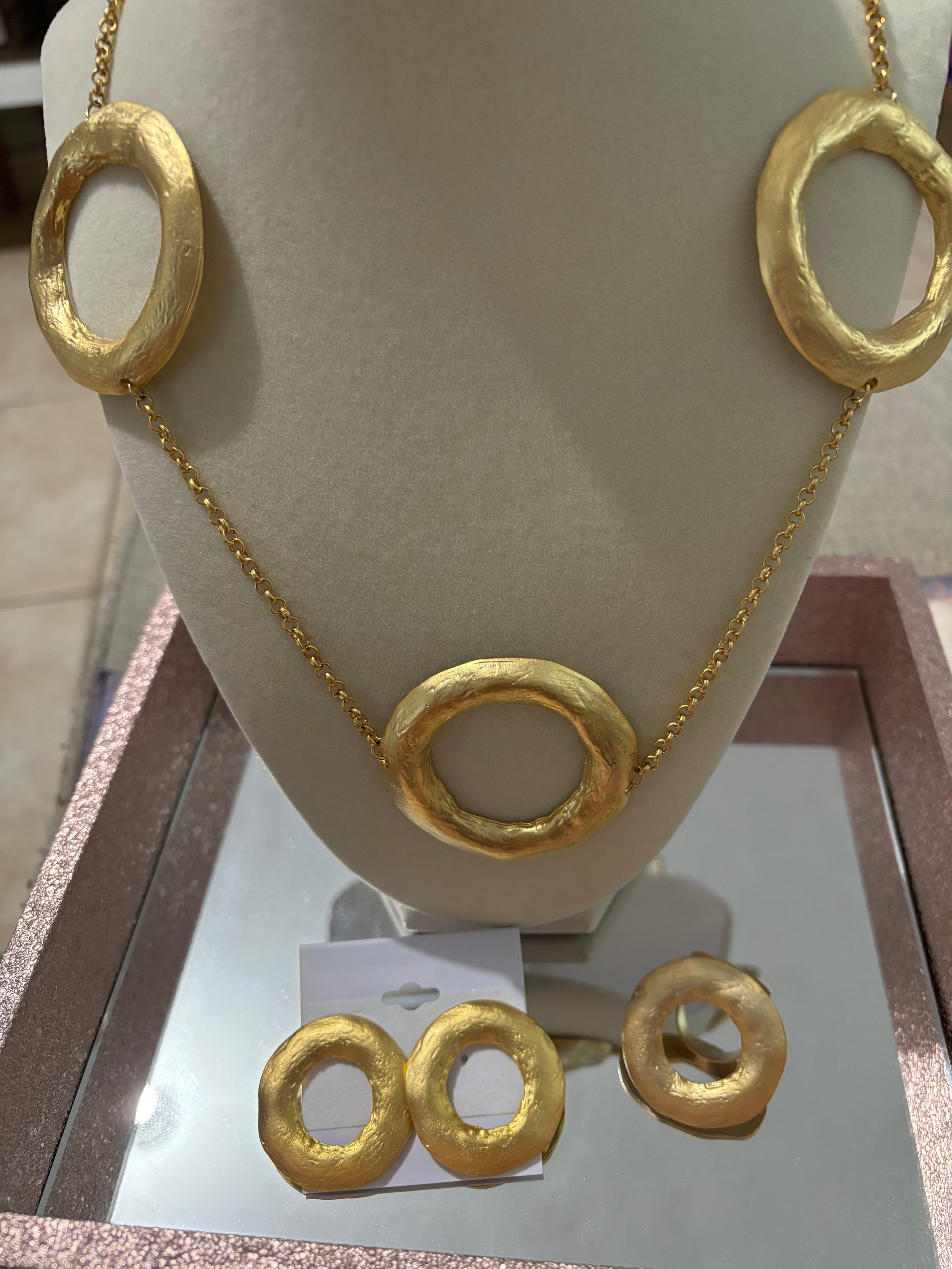 Gold Circled Necklace, Ring & Earrings Set